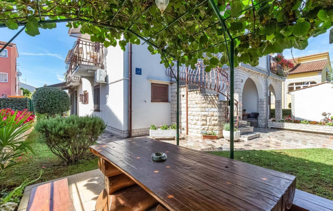 Zlata Διαμέρισμα Πόρετς Εξωτερικό φωτογραφία